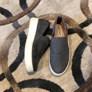 Steve Maddens Blue Slip Ons